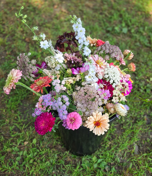 DIY Flower Bucket